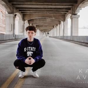 Meet your Posher, Devin